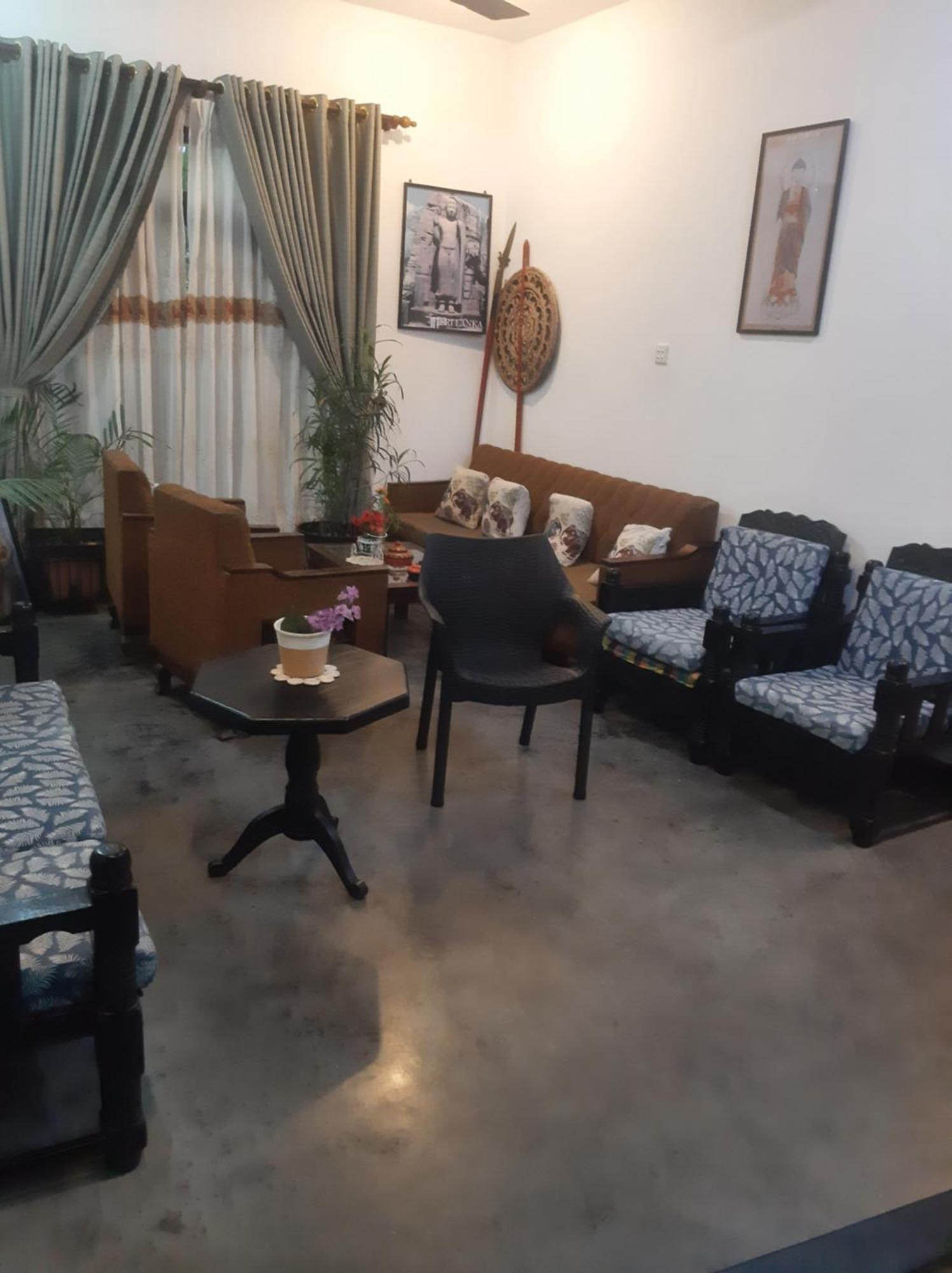 فندق Weerakoon Garden Guest هيكادوفا المظهر الخارجي الصورة